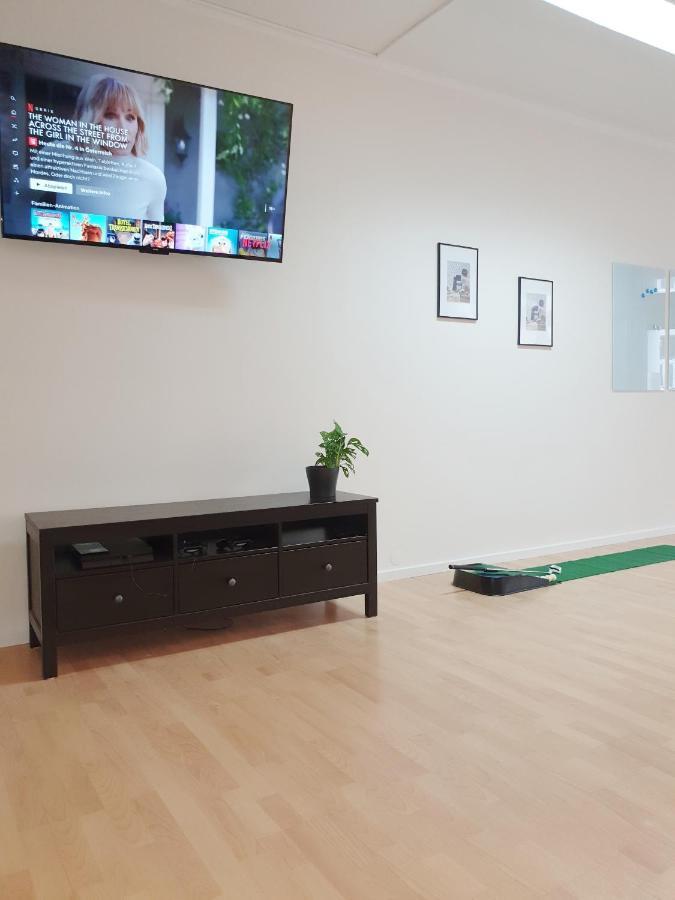 Modernes, Stilvolles Eingerichtetes Loft Apartment Viena Exterior foto